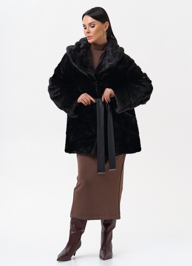 Короткая норковая шуба с капюшоном модель № 29255 в рассрочку