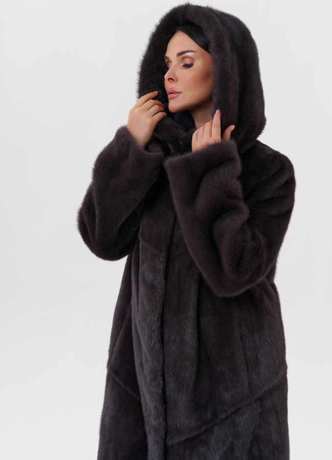 Женская норковая шуба с капюшоном модель № 27582 меха малина