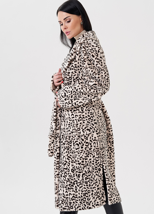 Женское пальто с английским воротником   модель № 24102 в кредит