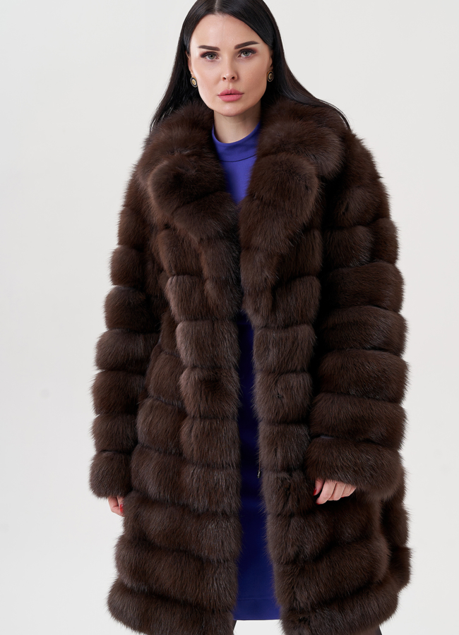 Шуба из куницы с английским воротником  модель № 24434 меха малина