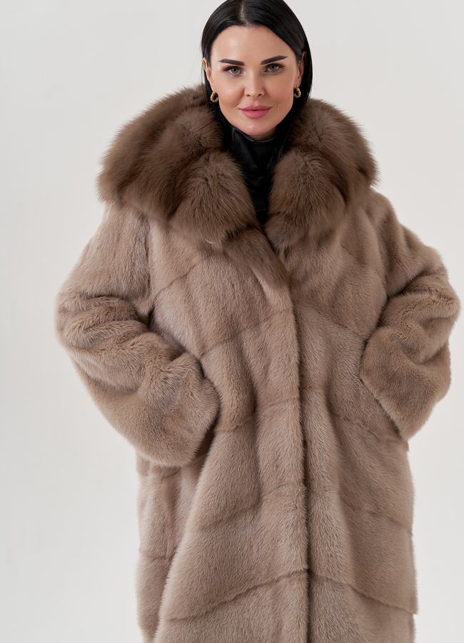 Шуба норковая с капюшоном из куницы модель № 78768 в кредит