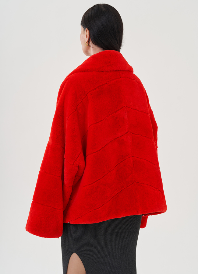 Красная куртка из кролика модель № 24802 в кредит