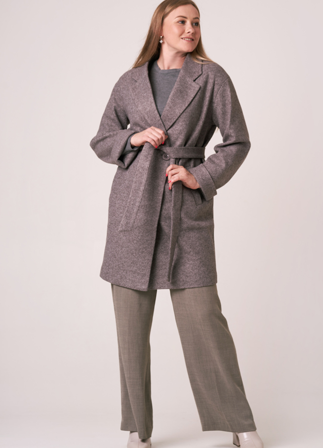 Пальто серого цвета с английским воротником модель № 5521 универмаг малина