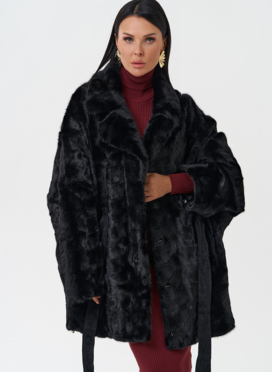 Шуба из меха норки с английским воротником