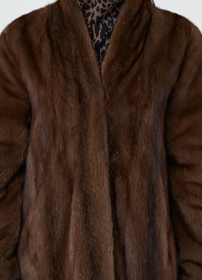 Шуба из меха скандинавской норки модель № 28632 универмаг малина