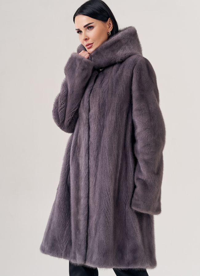 Шуба из норки с капюшоном  модель № 23326 меха малина