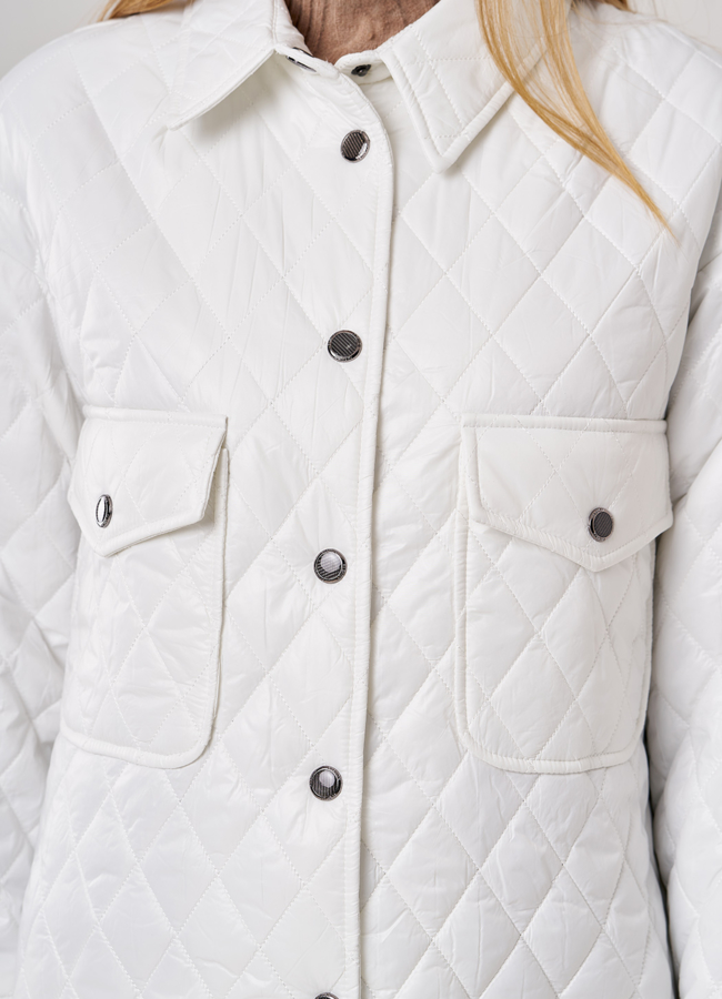 Полупальто-рубашка белого цвета модель № 38 универмаг малина