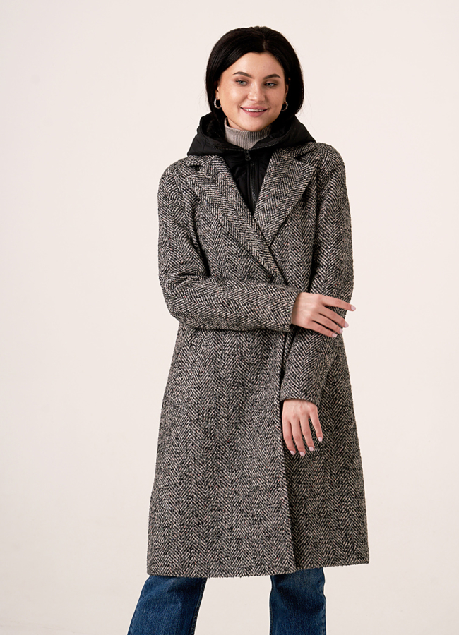 Расклешенное пальто на кнопках в сером цвете модель № 413 меха малина