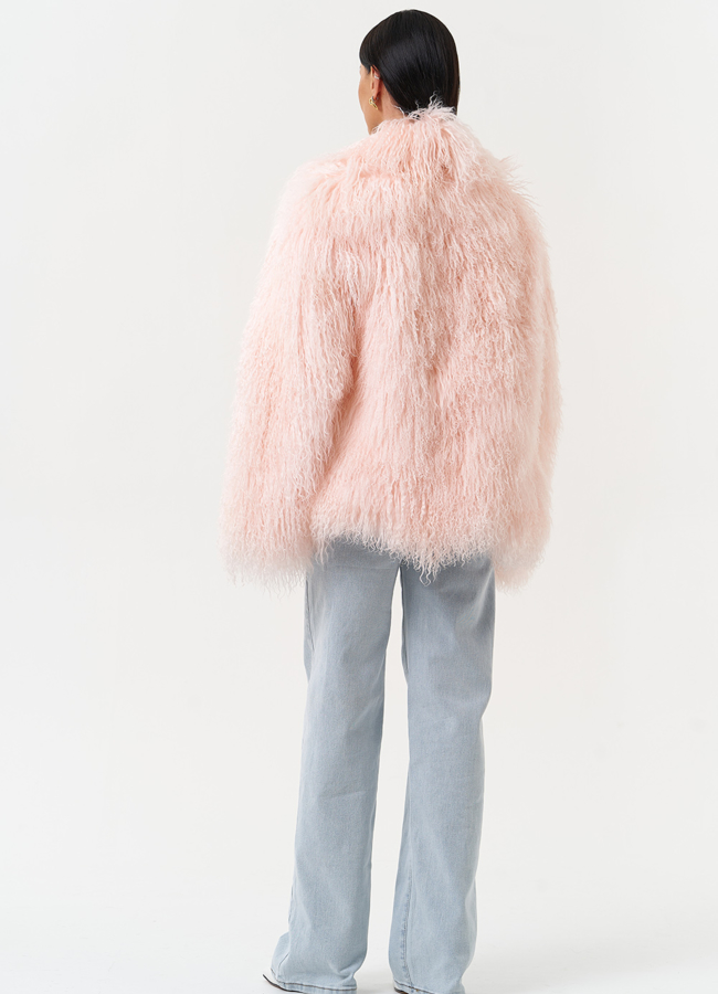 Женская шуба из меха ламы модель № 31039 в рассрочку Женская шуба из меха ламы модель № 31039 в рассрочку