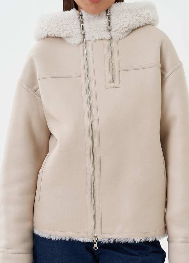 Двухсторонняя дубленка из эко кожи с капюшоном модель № 28653 универмаг малина