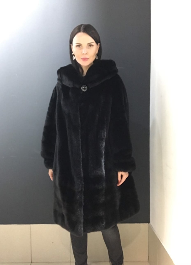 фото Пальто из скандинавской норки с капюшоном модель № S-761