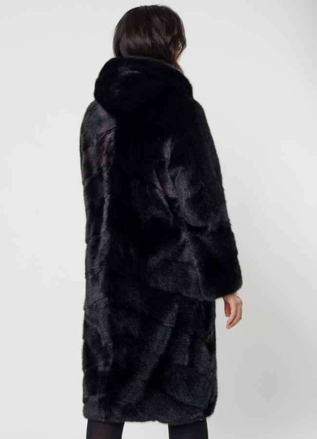 Черная норковая шуба с капюшоном модель № 381 в кредит