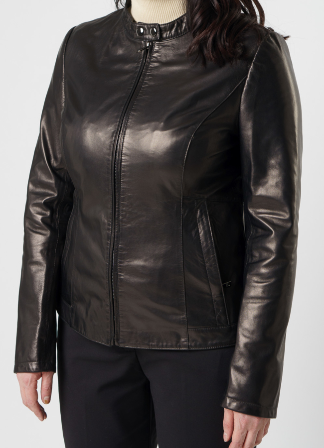 Женская кожаная куртка модель № 10627 универмаг малина Женская кожаная куртка модель № 10627 универмаг малина