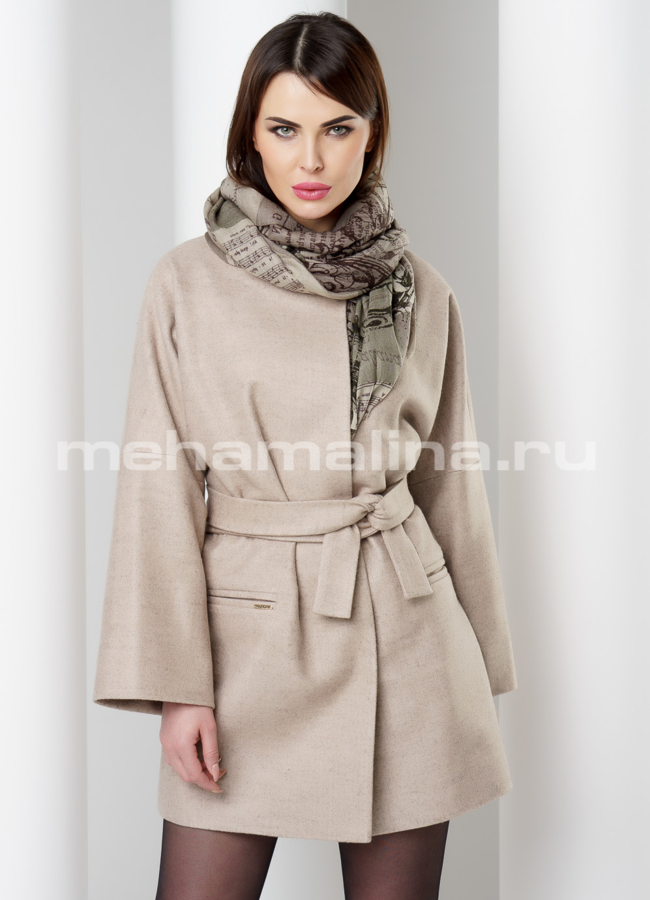 фото Бежевое пальто Aurora модель № 359