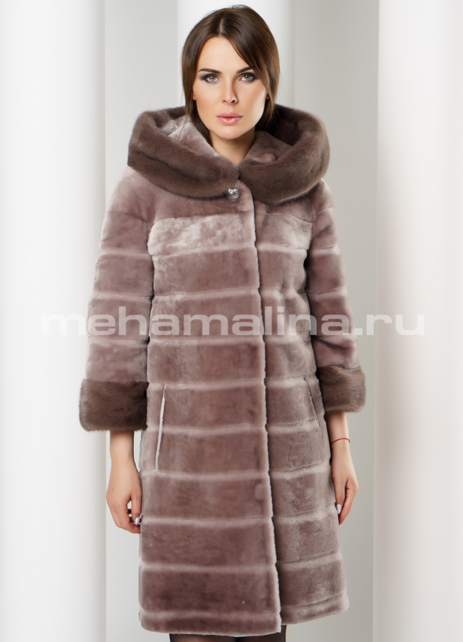 Светлая шуба с капюшоном модель № S-616 универмаг малина