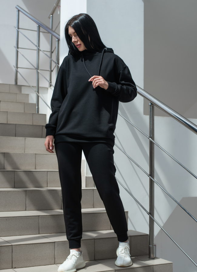 Костюм женский  модель № 010 универмаг малина