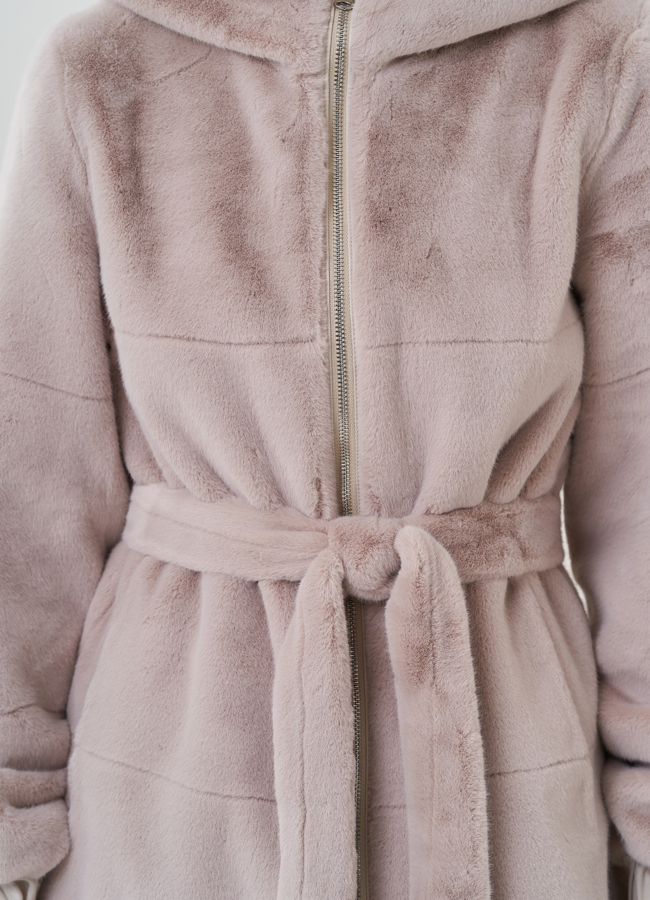 Двухстороннее женское полупальто из эко меха модель № 25352 в рассрочку