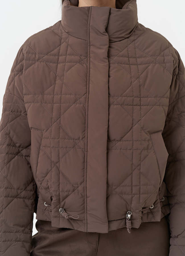 Короткая куртка с воротником стойкой модель № 30032 универмаг малина