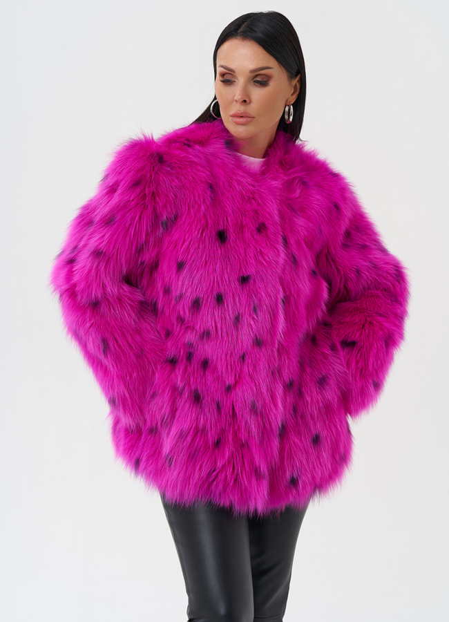 Яркая шуба из меха лисы модель № 28592 в рассрочку