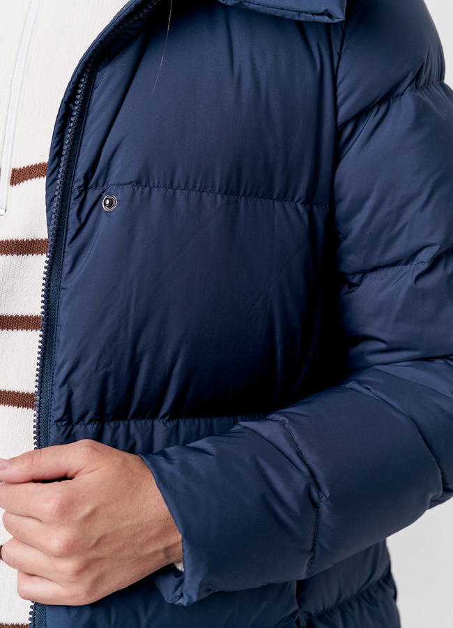 Женский пуховик синего цвета цвета с капюшоном модель № 21894 универмаг малина