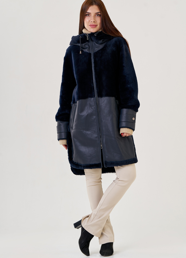 Дубленка из натуральной кожи синего цвета модель № 23290 меха малина