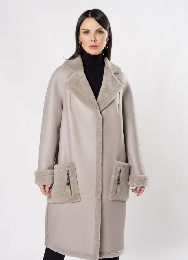 Светлая дубленка с английским воротником модель № 10294 меха малина
