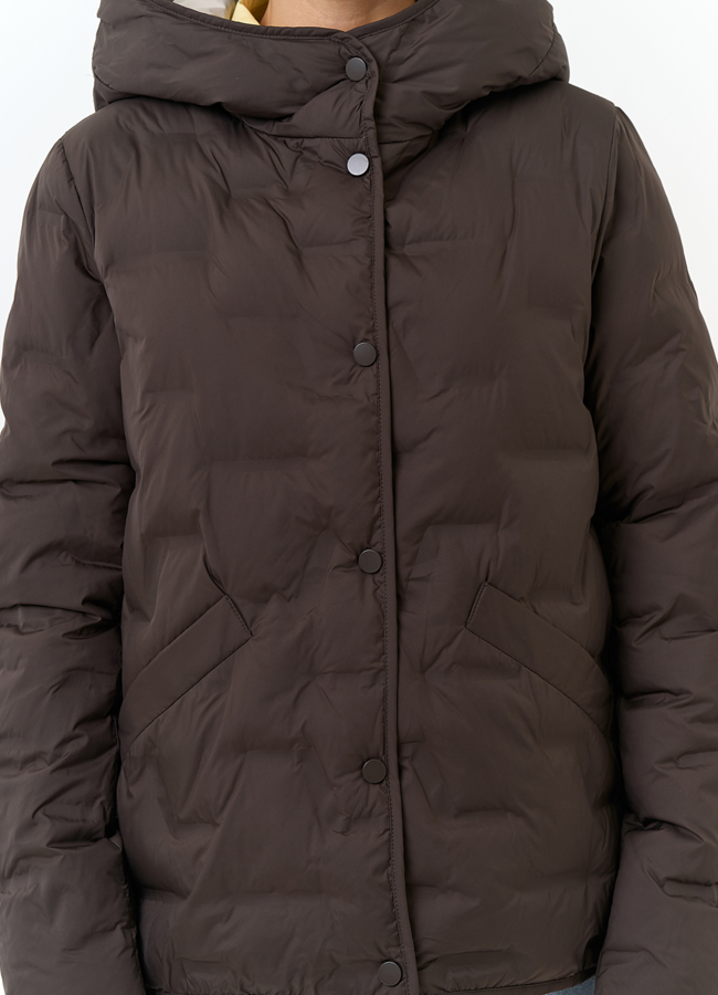 Женская куртка с капюшоном модель № 32703 универмаг малина