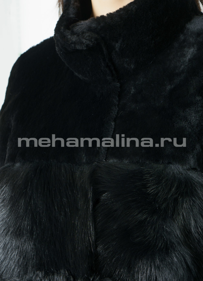 Укороченная дубленка черного цвета  модель № 3206 универмаг малина