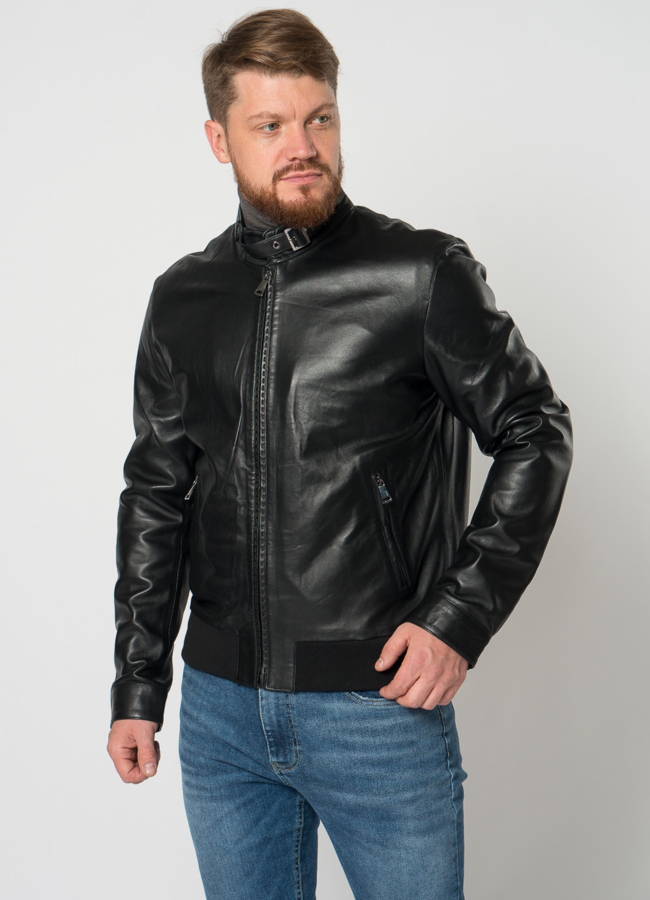 Мужской бомбер в черном цвете модель № 21610 меха малина