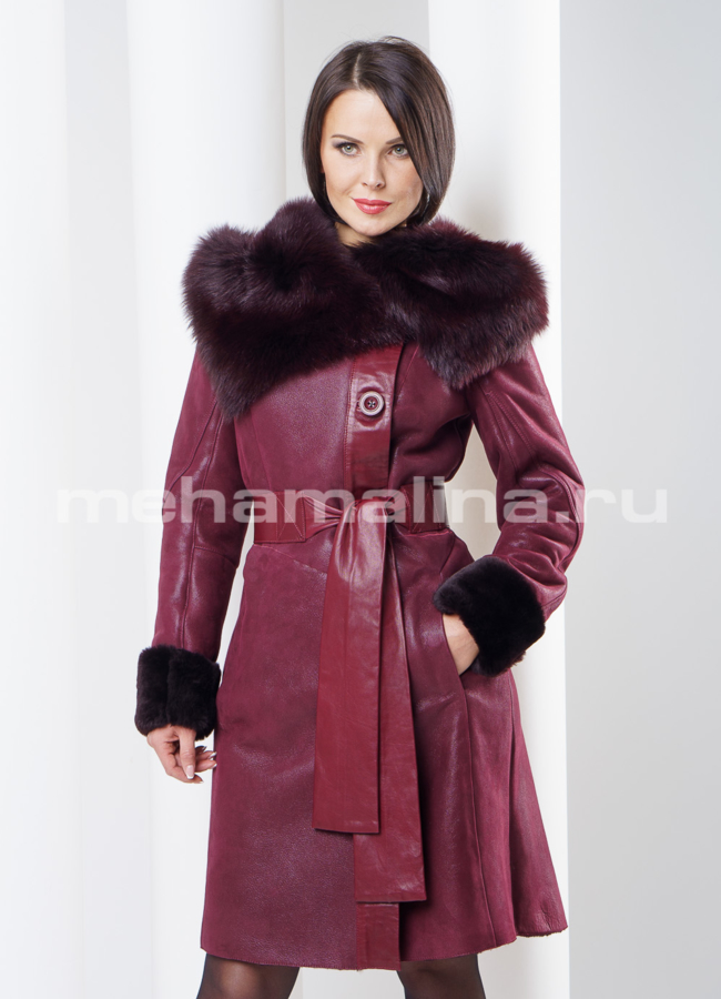фото Дубленка на пуговицах, цвет бордо модель № D-129