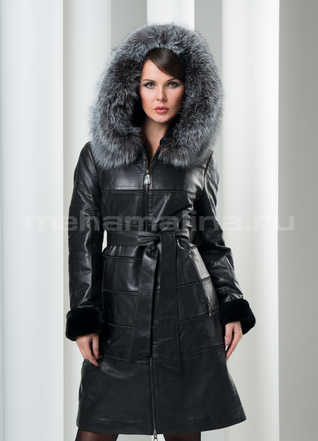 Дубленка с кожаным покрытием и капюшоном. модель № D-77 меха малина Дубленка с кожаным покрытием и капюшоном. модель № D-77 меха малина