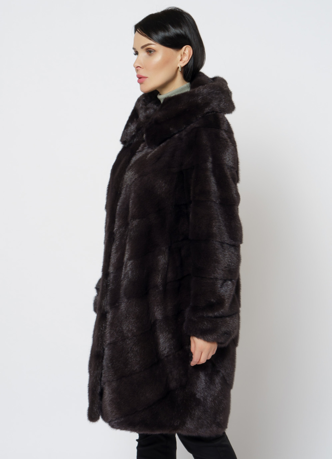 Норковая шуба с капюшоном модель № 25605 универмаг малина
