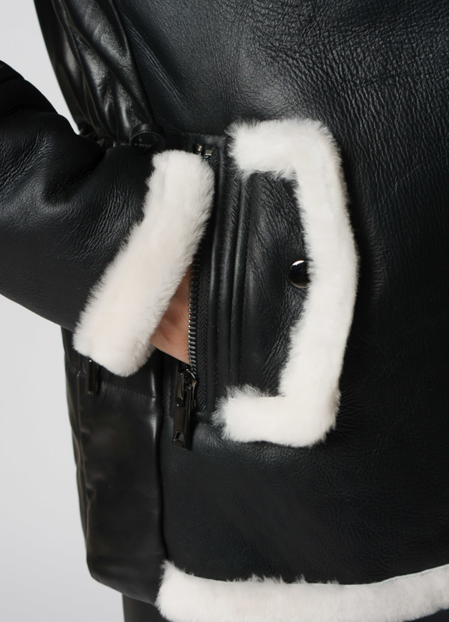 Куртка женская из натуральной кожи черного цвета модель № 19254 в рассрочку