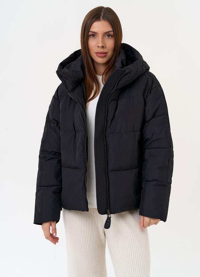 Женский пуховик черного цвета с капюшоном модель № 31586 универмаг малина Женский пуховик черного цвета с капюшоном модель № 31586 универмаг малина