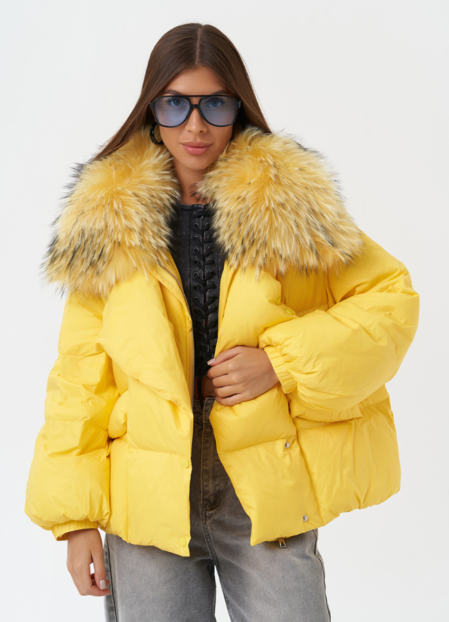 Куртка с отделкой из меха енота модель № 28832 меха малина