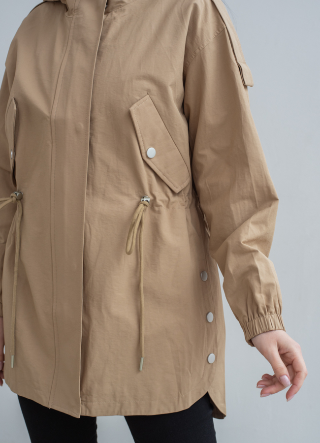 Ветровка женская с капюшоном модель № 22765 универмаг малина