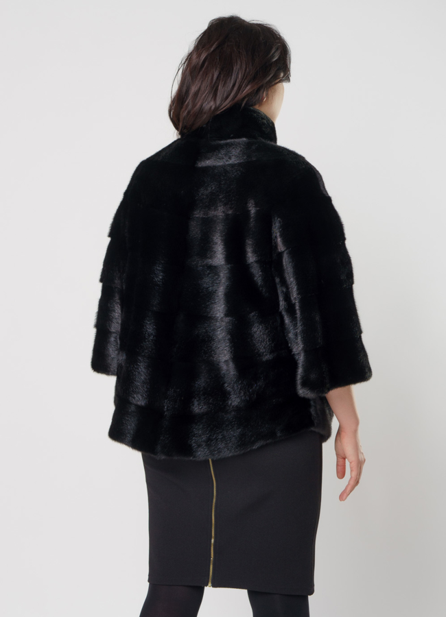 фото Укороченная шуба из черной норки модель № 38