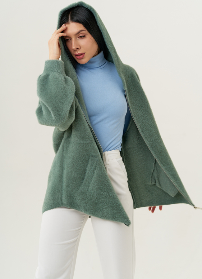 Короткий кардиган с капюшоном модель № 18335 в рассрочку