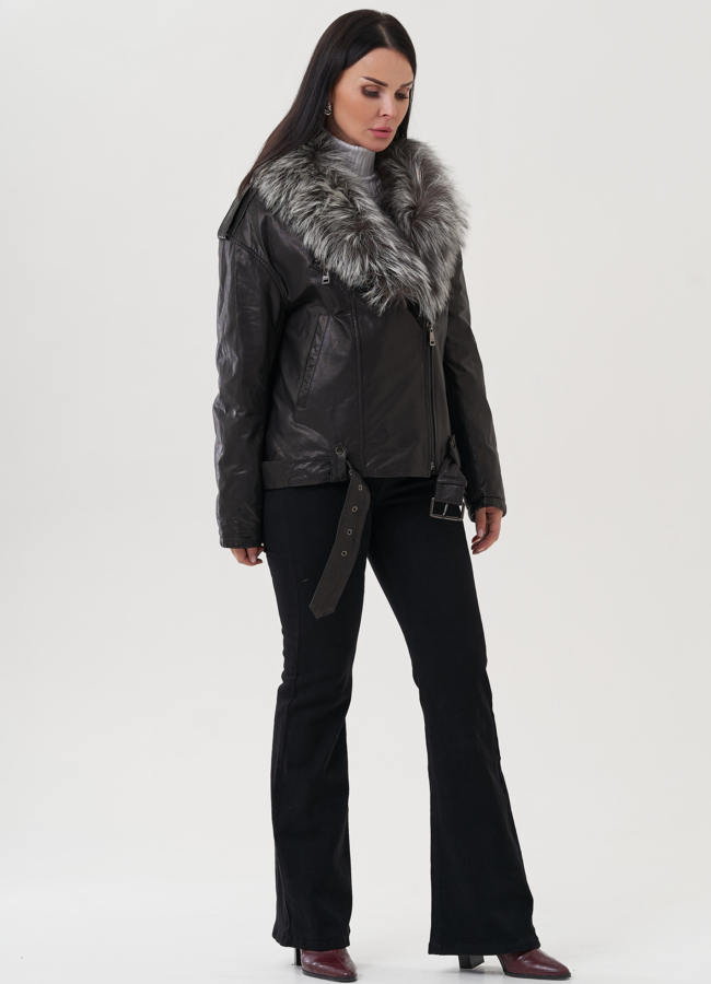 Женская куртка из натуральной кожи с отделкой из чернобурки модель № 25374 в кредит