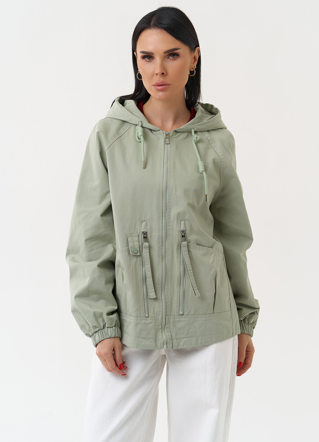 Ветровка женская с капюшоном модель № 30453 меха малина