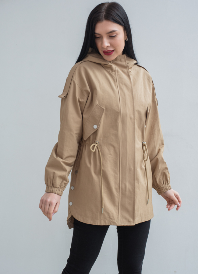 Ветровка женская с капюшоном модель № 22765 меха малина