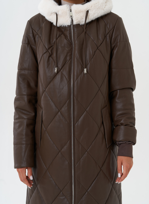 Пуховик из эко кожи с капюшоном