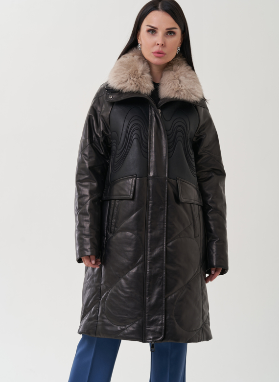 Пуховик из натуральной кожи с отделкой из меха песца