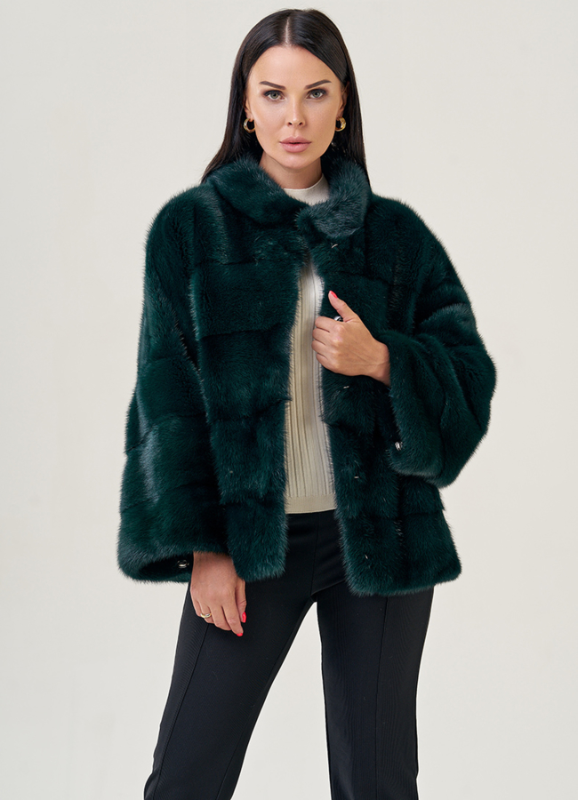 Куртка из норки в зеленом цвете модель № 23100 в рассрочку