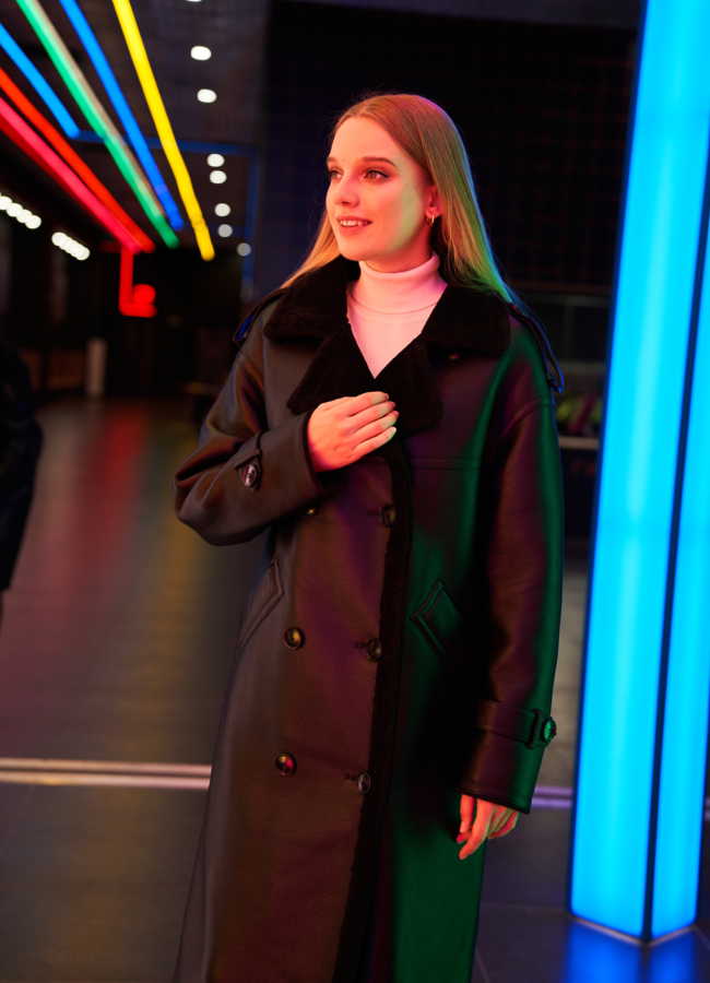 Дубленка женская из искусственной кожи  модель № 79490 универмаг малина