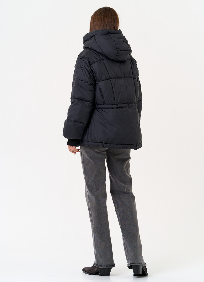 Женский черный пуховик с капюшоном модель № 31582 в рассрочку