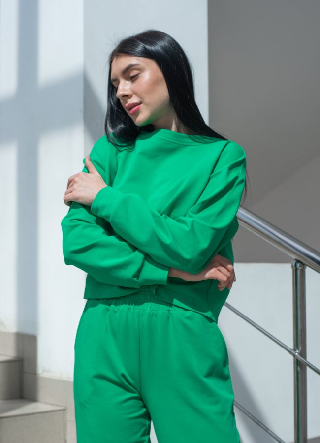 Джемпер женский зеленого цвета с длинным рукавом модель № 22918 универмаг малина