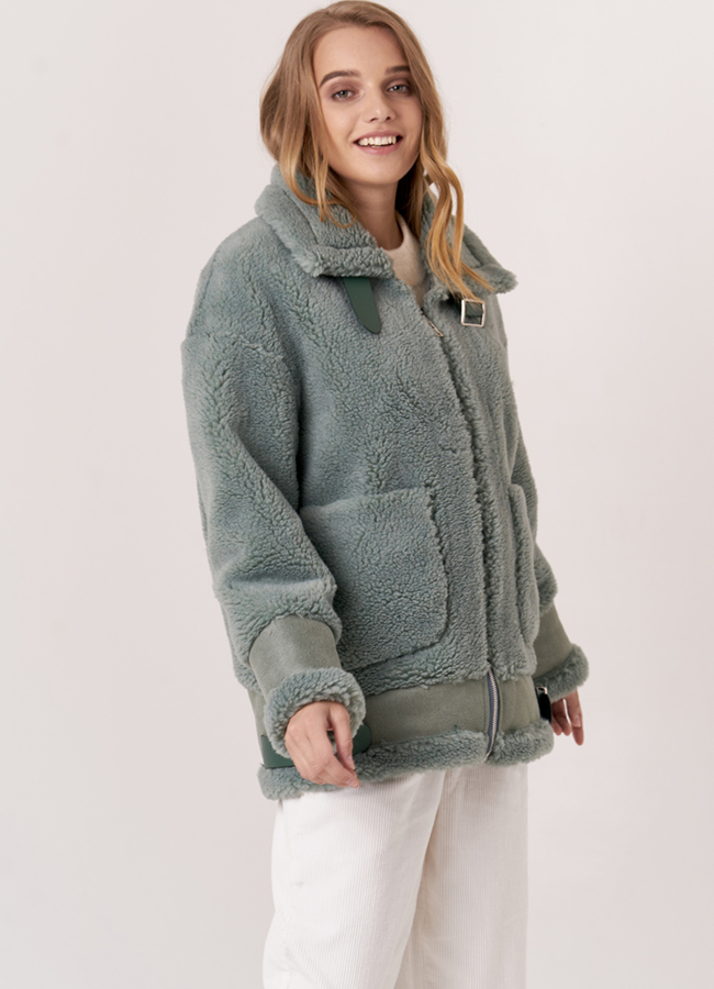 Куртка из шерсти с накладными карманами модель № 19431 универмаг малина