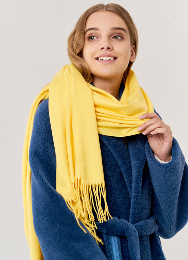 Женский палантин модель № 24 меха малина