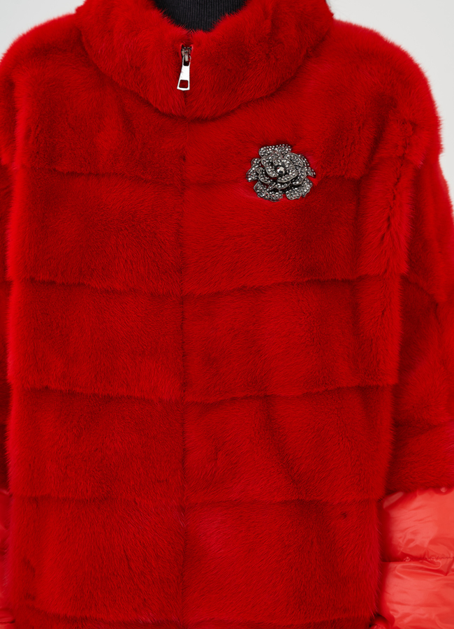 Красная короткая шуба  модель № 81028 в рассрочку